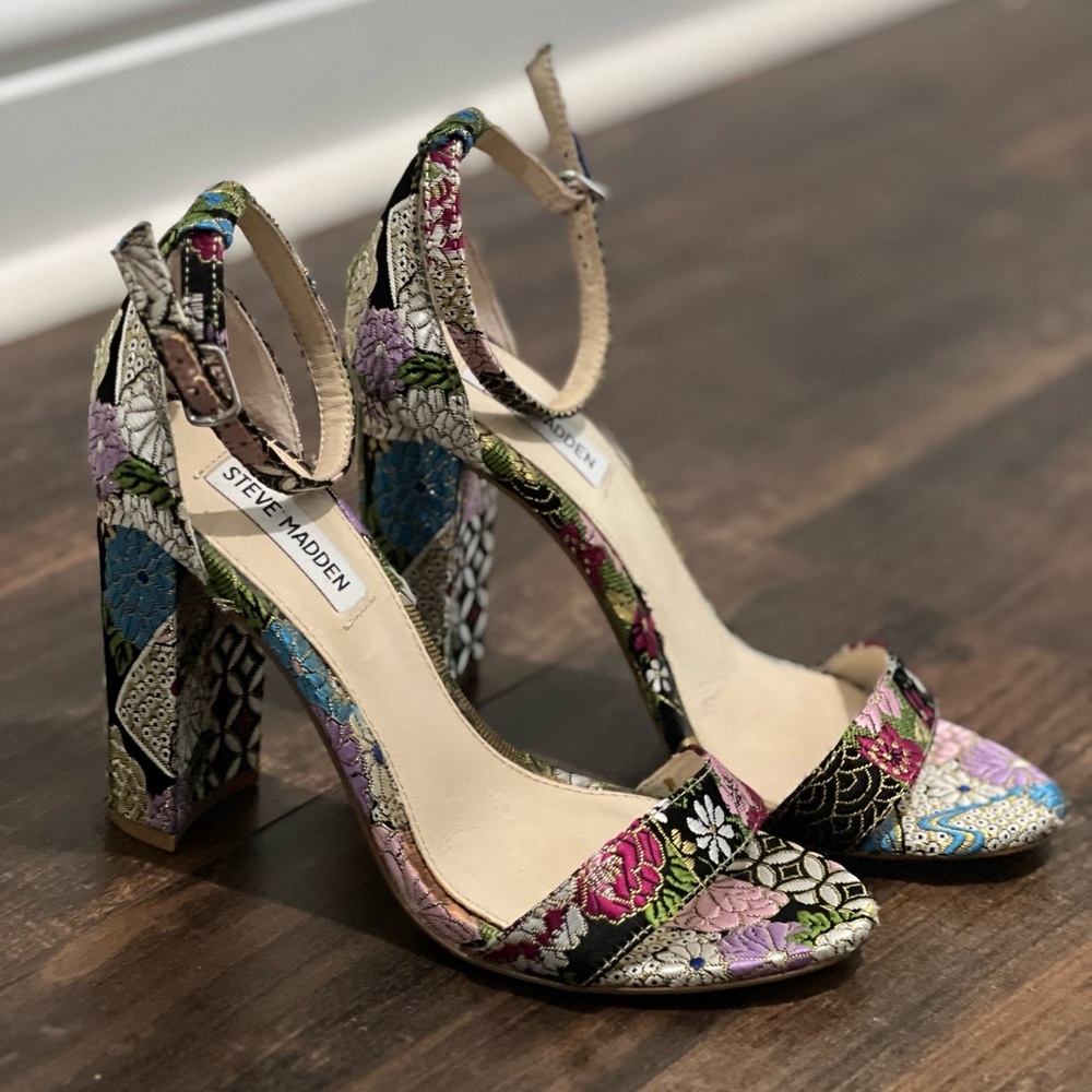 Steve Madden Multicolor Embroidered Heels